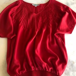 Tapered top with great detail